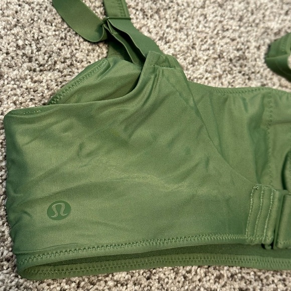 Lululemon Waterside Square-Neck Swim Top & High-Cut Super-High-Rise Swim Bottom - Picture 7 of 11